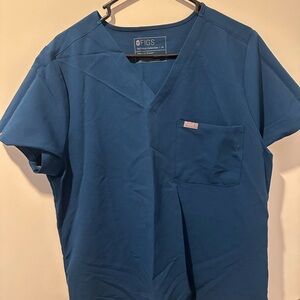 FIGS Women’s Catarina One-Pocket Scrub Top Deep Reef Size XL